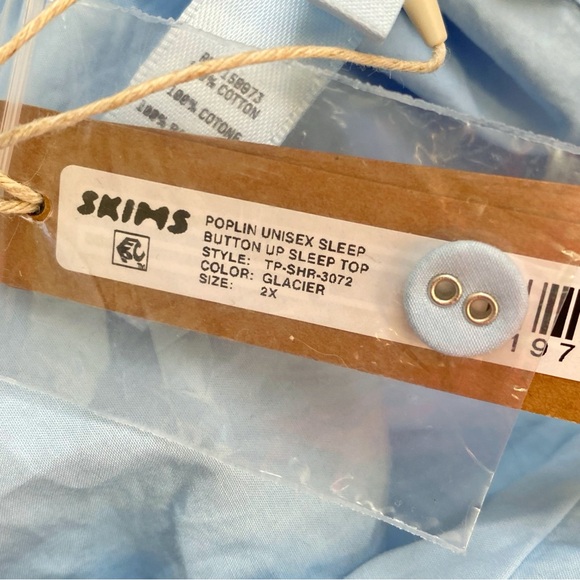 SKIMS GLACIER LIGHT BLUE COTTON POPLIN BUTTON UP LONG SLEEVE SLEEP TOP - Picture 9 of 9